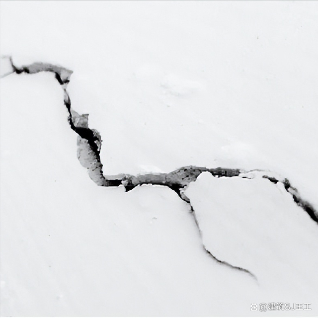 墙面砖裂开是什么原因(墙面砖开裂原因及处理办法) 墙面砖裂开是什么原因(墙面砖开裂原因及处理办法)